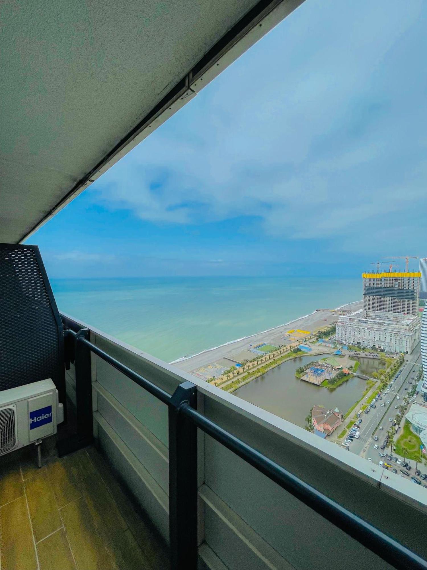 Luxury Batumi Hotel 外观 照片